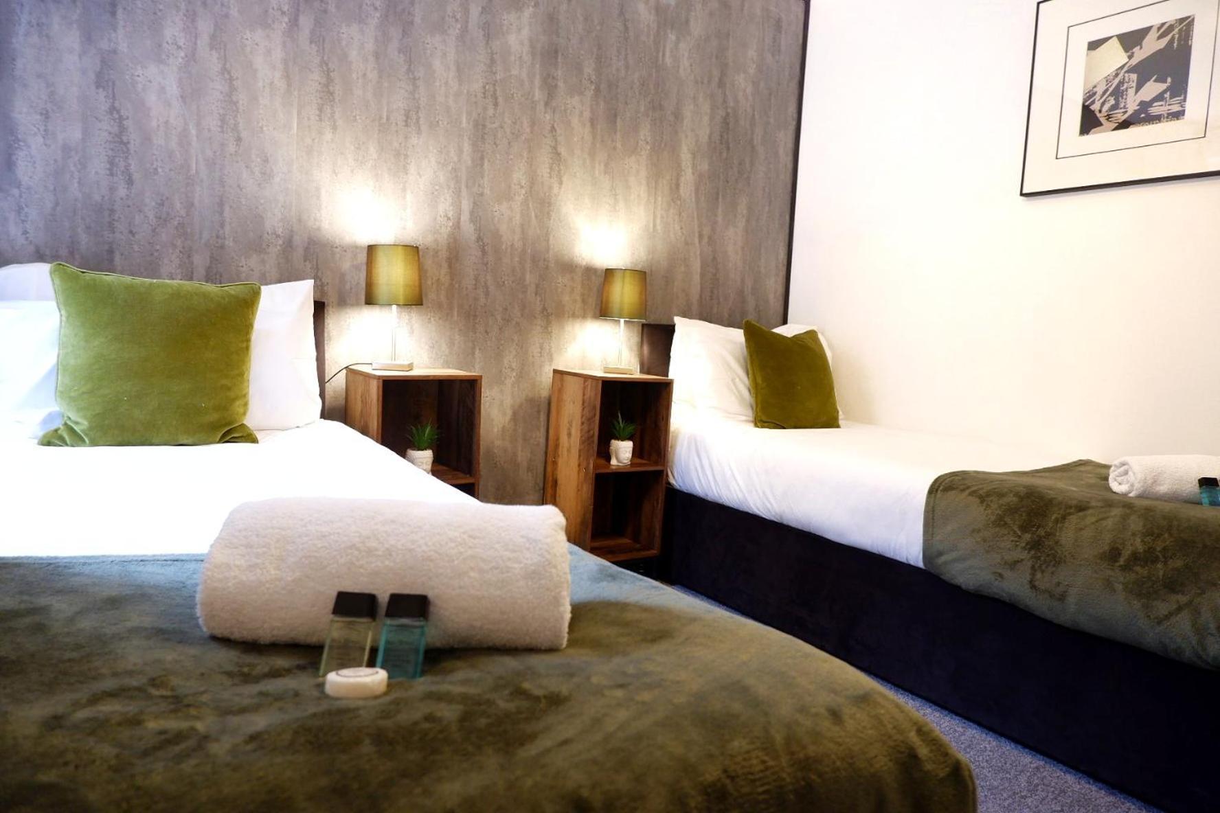 Cosy Apartment Nearby Train Station! Watford  Eksteriør billede